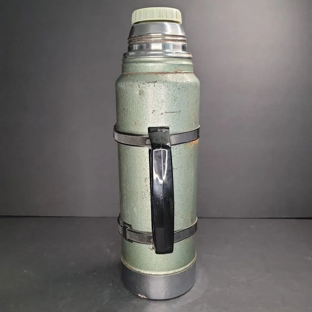 Vintage 1978 Stanley Aladdin Thermos Green A-944C Made in USA Missing Lid PARTS